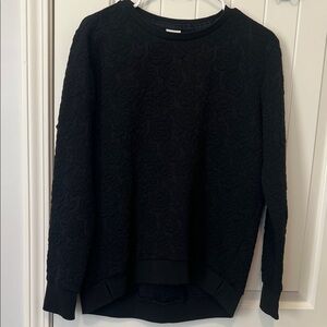 Abercrombie Black Textured Women's Crewneck -Medium